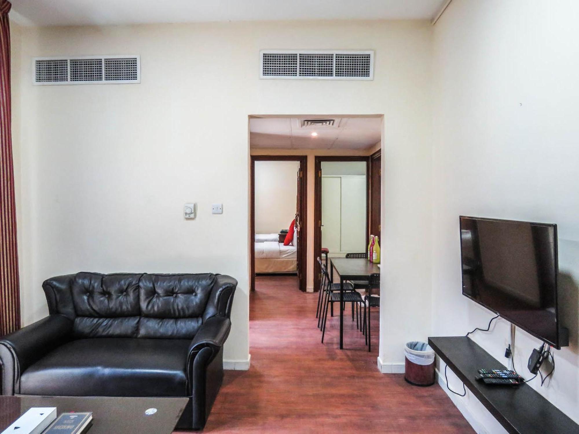 Al Ferdous Hotel Apartment Шарджа Экстерьер фото