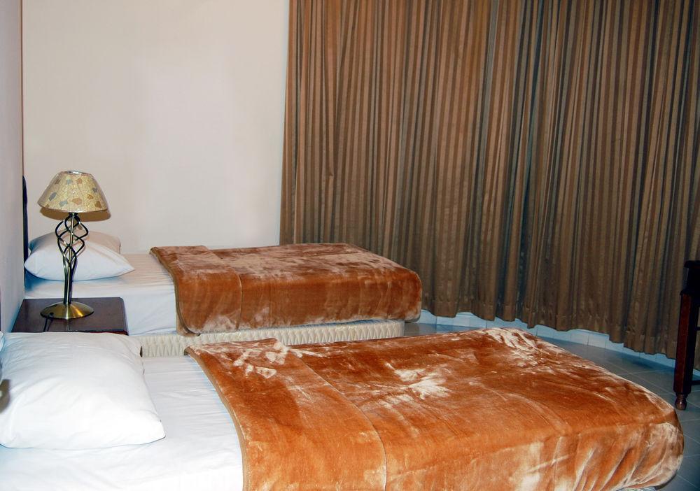Al Ferdous Hotel Apartment Шарджа Экстерьер фото